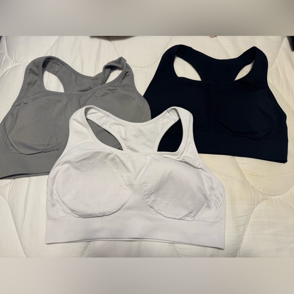 Now Sunday sports bras large